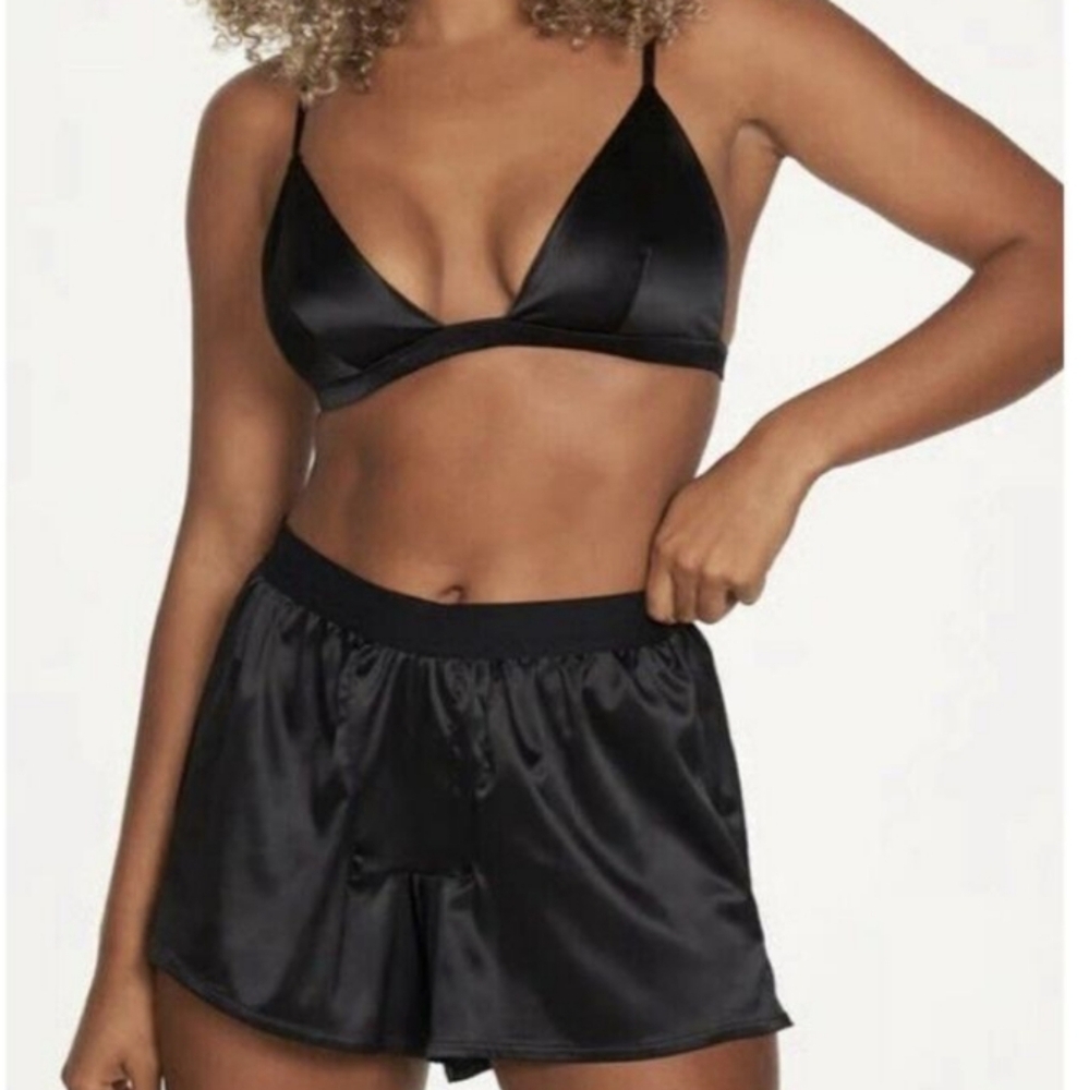 Fredericks of Hollywood ,NWT Ginny 2PC  Sleep Set Black Satin,Medium